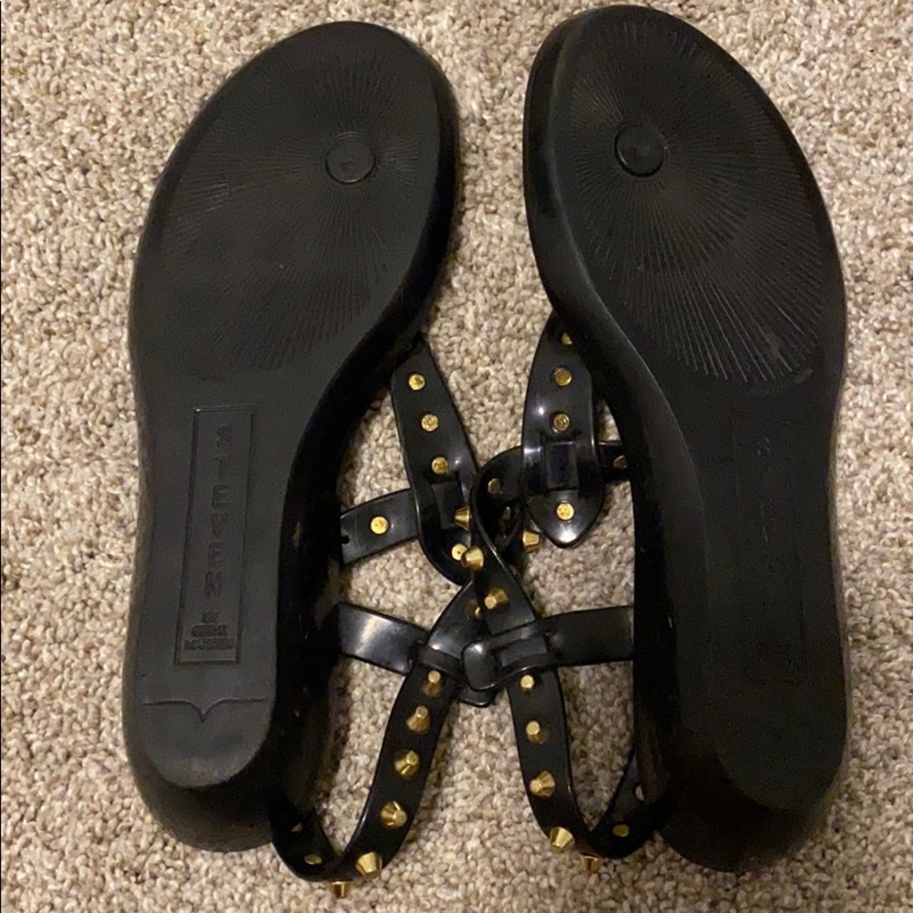 Sandals - Picture 6 of 6